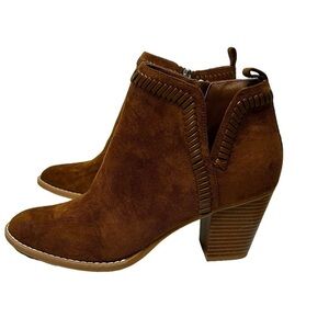 DV8 Dolce Vita Women’s Jace Dune Suede Zipper Ankle Bootie Block Heel Braided